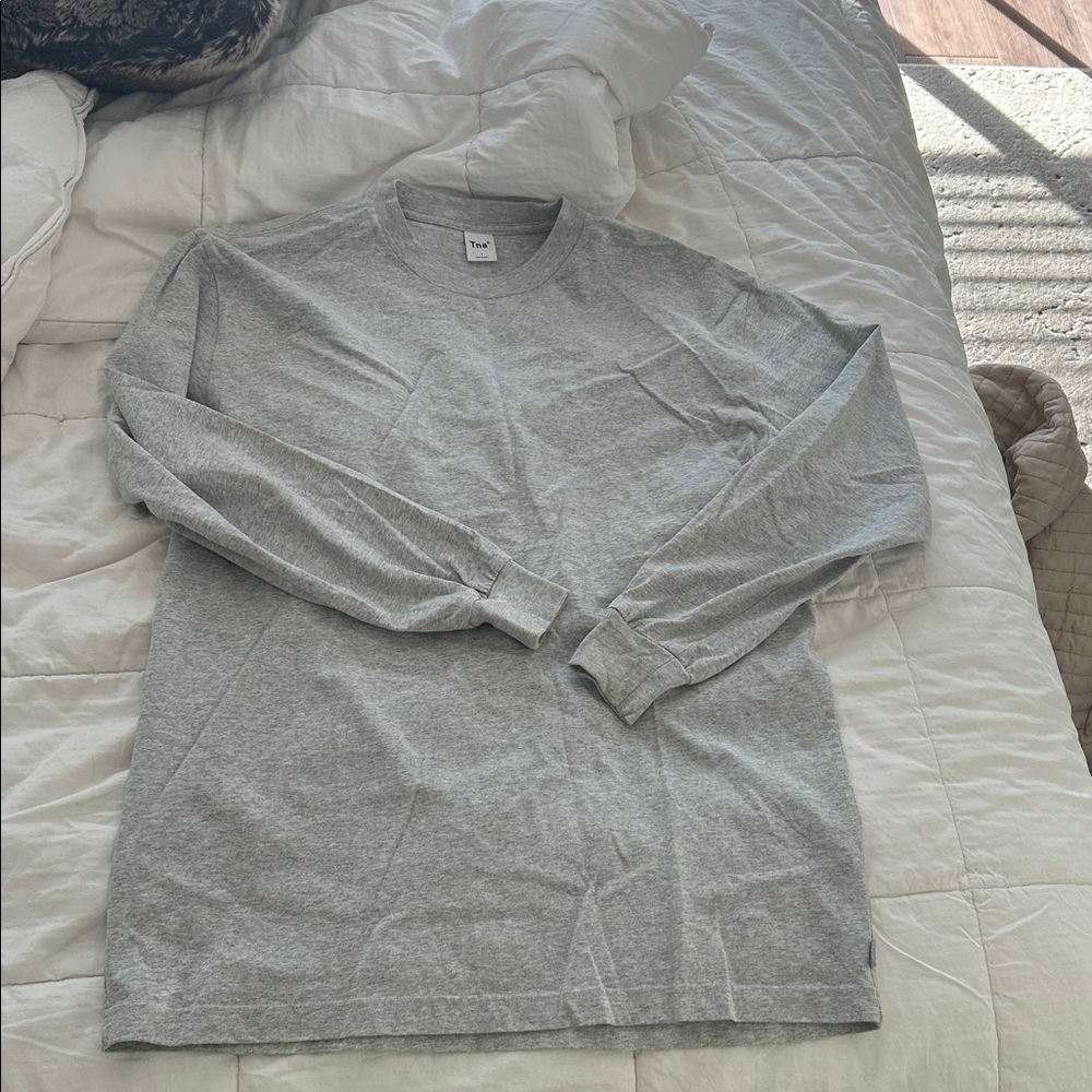 TNA - Oversized Long Sleeve